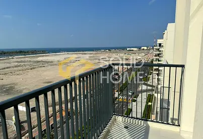 Luxury 3 BR Apartment | Waterfront | High ROI