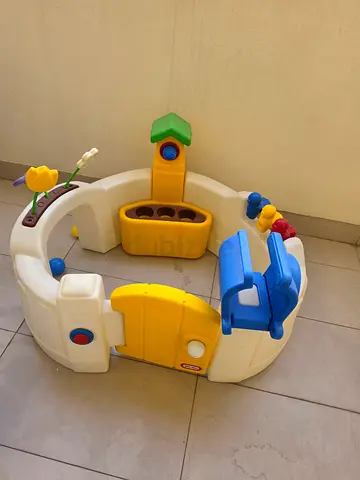 Vintage Little Tikes Activity Garden