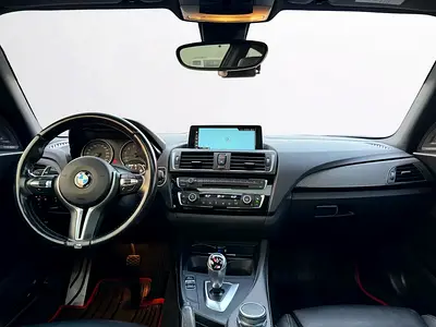 2017 BMW M2 — миниатюра 14