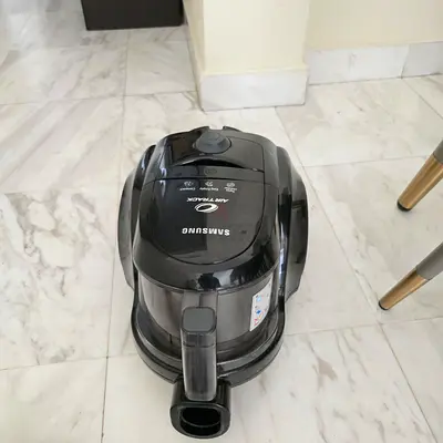 Samsung Canister Vacuum Cleaner - Compact, Good Working Condition