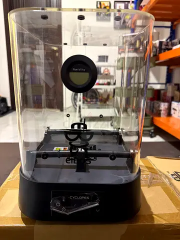 Used Cyclohexane Lab Vibration Mixer / Small Benchtop Shaker (Good Condition)