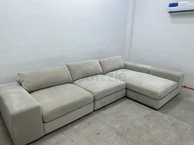 Looks great condition eichholtz brand lshape sofa