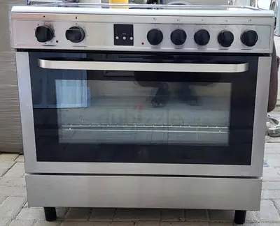 This one HOOVER brand electric oven with perfect working condition