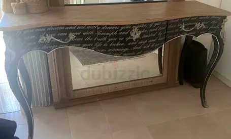 Console table