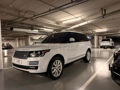 2017 Land Rover Range Rover HSE - American Specs