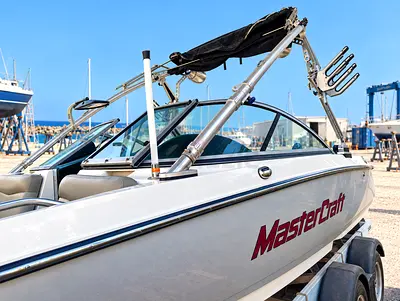 Mastercraft 2012, FULL service history record at Mastercraft agency in Dubai. 750 hours.