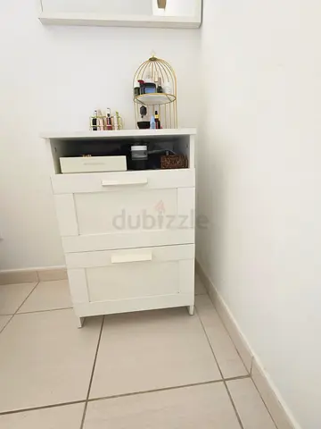 White 2-Drawer Bedside Cabinet / Nightstand - Good Condition