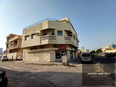 للبيع بيت سكني تجاري زاويه شارعين في موقع مميز وتملك حر
