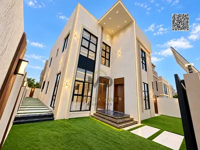 An exceptional location and a once-in-a-lifetime opportunity: the price includes registration fees.