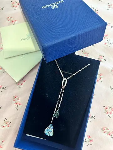 Brand New Swarovski Necklace