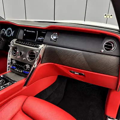 2019 ROLLS-ROYCE CULLINAN 照片 9