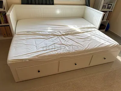 Ikea HEMNES day bed
