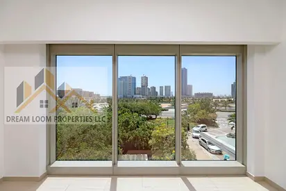 2+PLUS STUDY/PRIME LOCATION/READY TO MOVE IN