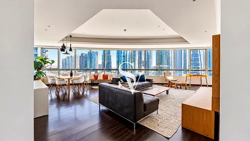 Next to the Metro & Tram l Fully Furnished