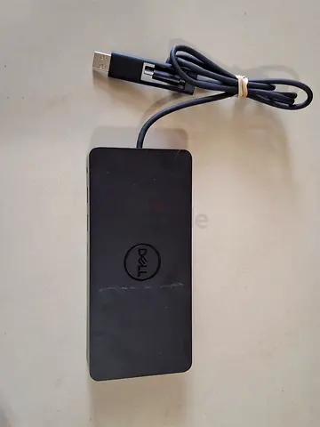 Dell docking station D6000