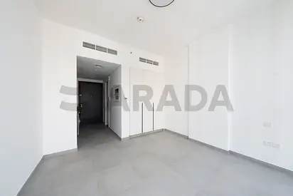 Modern Studio in East Village | Al Jada