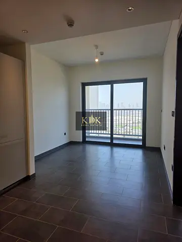 High-Floor 1BR | Marina & Downtown Views | Unfurnished