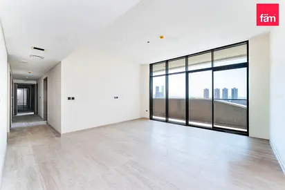 2Bed+maid | Spacious Layout |Vacant