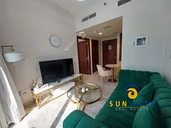 Move-In Ready , Furnished , On the Park