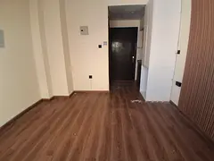 Lavish studio full family building near to Jim's school 17k