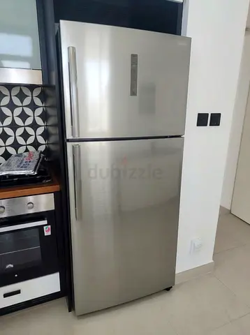 Samsung 810L Gross Top Mount Refrigerator with Twin Cooling Plus & SpaceMax Technology, Silver