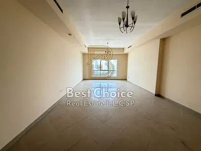 Open panoramic view Spacious and comfortable layout Free air conditioning Free parking Gym and swimming pool