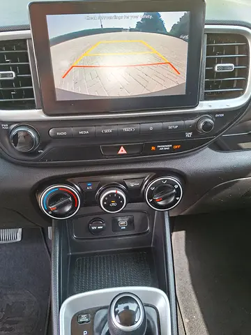 صورة مصغرة 18 لـ 2021 Hyundai VENUE