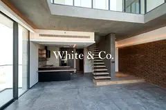 Urban London | Duplex | High Ceilings