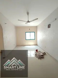 Near to bus stop near to family park 2bhk with balcony family building rent only 28k