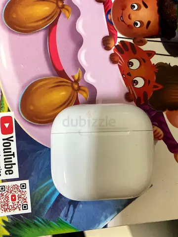 Apple AirPods 4 WITH ANC