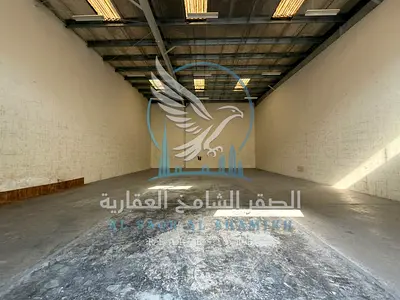 للإيجار السنوي – مستودع في الصناعية15 – الشارقة فرصة ممتازة مساحة: 3700 قدم مربع