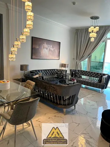 3BR apartment, Oasis Towers, 1,937 sqft, furnished with parking, rented for AED 9,000 monthly. Cash