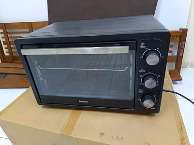 Compact Black Microwave Oven - Good Working Condition