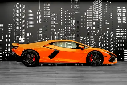 صورة 10 لـ 2024 Lamborghini REVUELTO