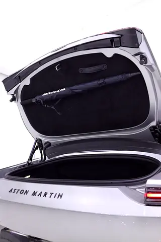 2023 Aston Martin VANTAGE — миниатюра 15