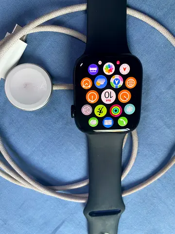 Apple Watch series 9 MM45 midnight aluminum case GPS
