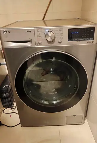 LG ThinQ Technology New Model 9kg washing Machine
