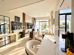 Triplex | Quiet Location | Courtyard View