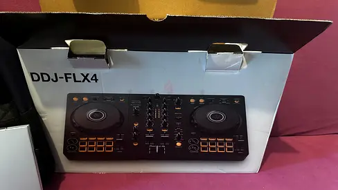 Pioneer DDJ-FLX4 DJ Controller - NEW