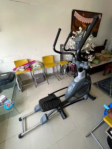 Cross Walk Gym Machine
