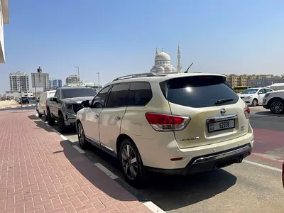 صورة 8 لـ 2014 Nissan PATHFINDER