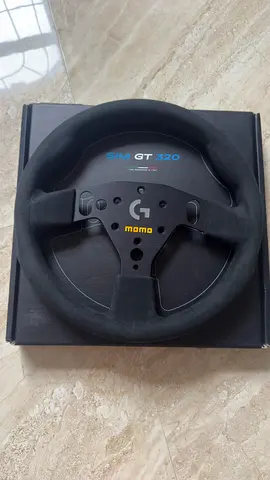 Logitech Momo 320mm Handcrafted wheel