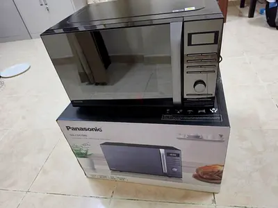 Panasonic 4 in 1 countertop microwave oven - as new condition