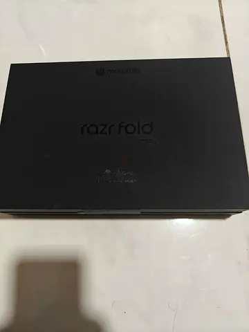 Motorola Razr Fold 512gb/16 (boxed) - Brand box, unopened