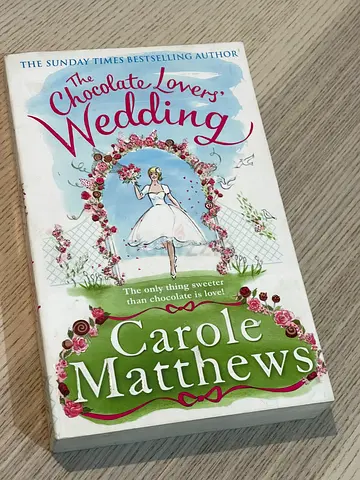 Carole Matthews - The Chocolate Lovers' Wedding (paperback)