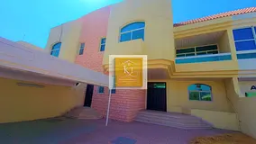 Exceptional Commercial Villa!! Dynamic Location!! Al Wasl Road Facing!!