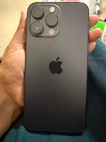 Iphone 13 pro max 256 GB excellent condition (I cloud locked)