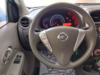 2023 Nissan SUNNY photo 9