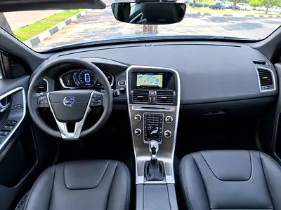 2016 Volvo XC60 photo 9