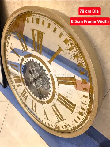 Large Vintage-Style Wall Clock 78cm Diameter with Working Gears. AED. 330 Only!